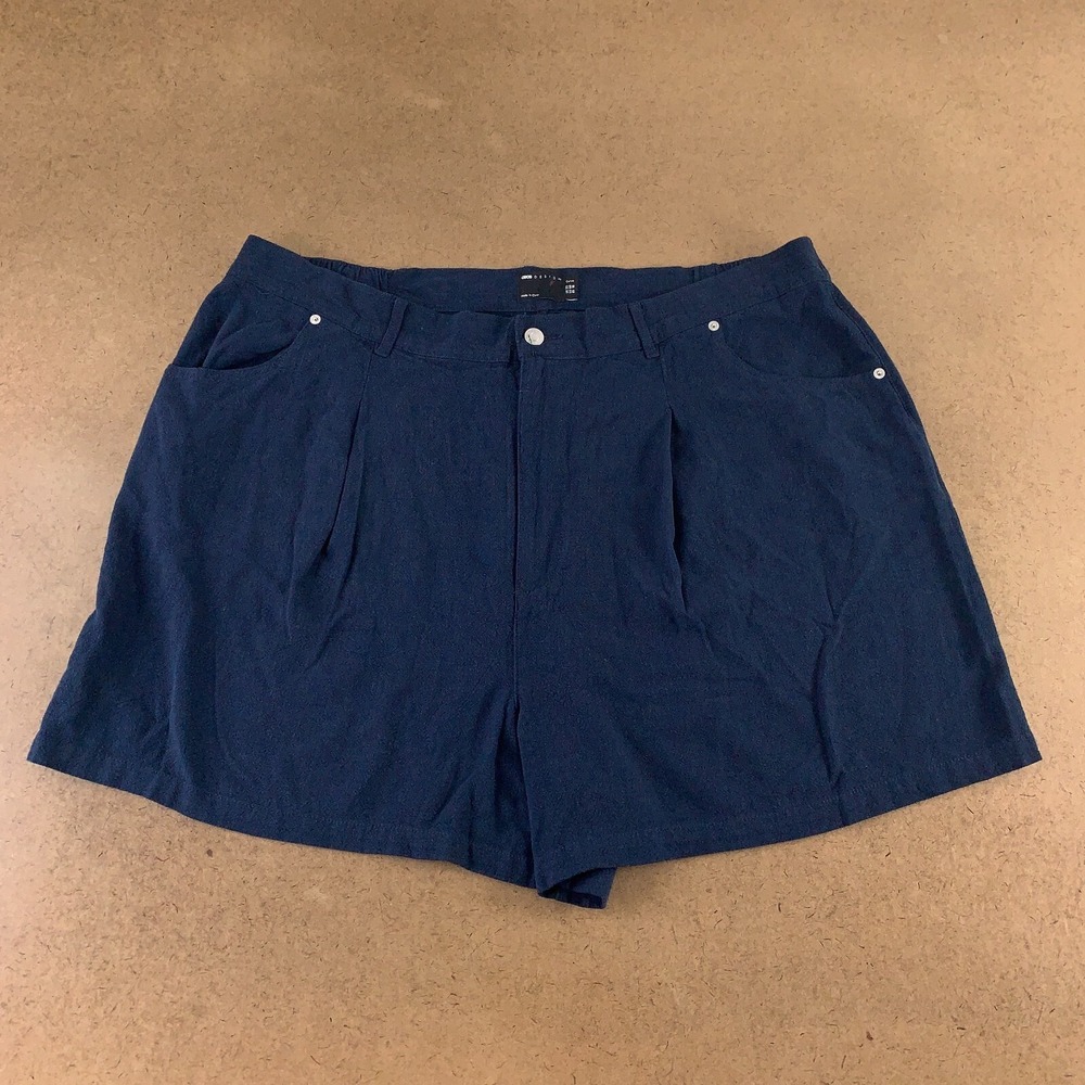 ASOS DESIGN Curve Women's Size 18 Navy High Rise Pleated Front Dad Shorts New